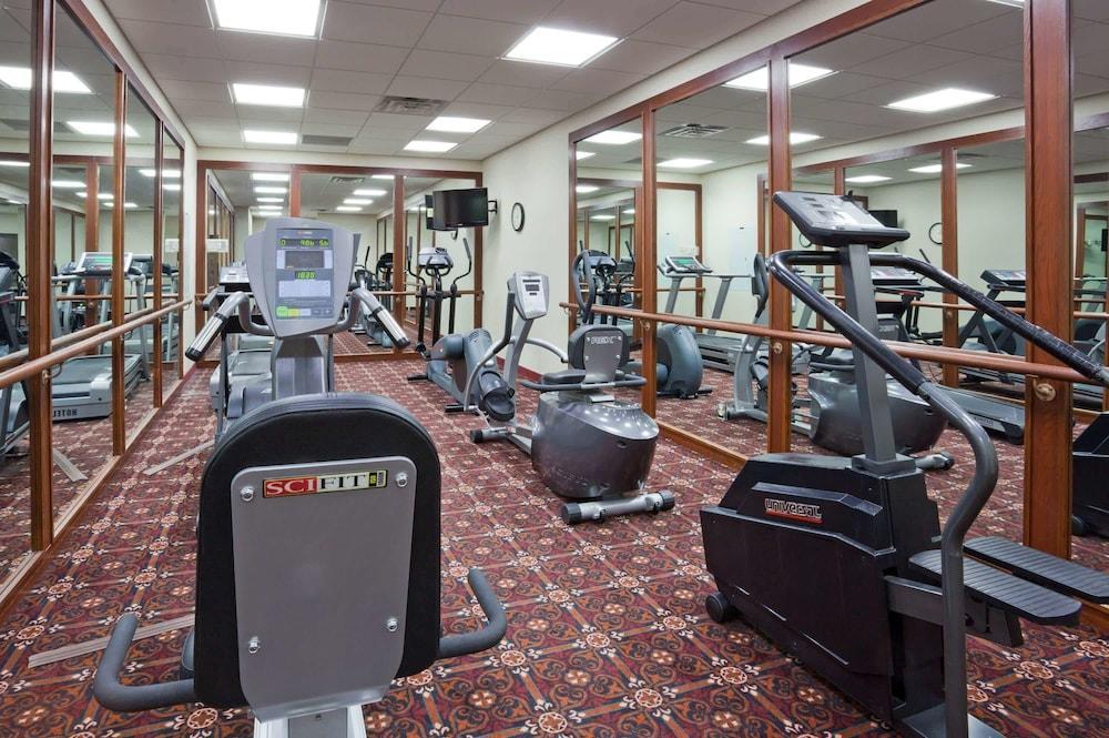 La Quinta By Wyndham Madison American Center Εξωτερικό φωτογραφία
