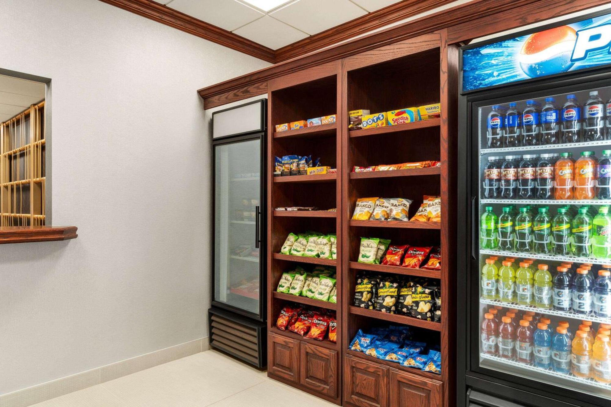 La Quinta By Wyndham Madison American Center Εξωτερικό φωτογραφία